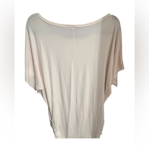 NWT Made by Johnny XL round neck short sleeve soft cream tunic with ruched sides - Picture 4 of 4